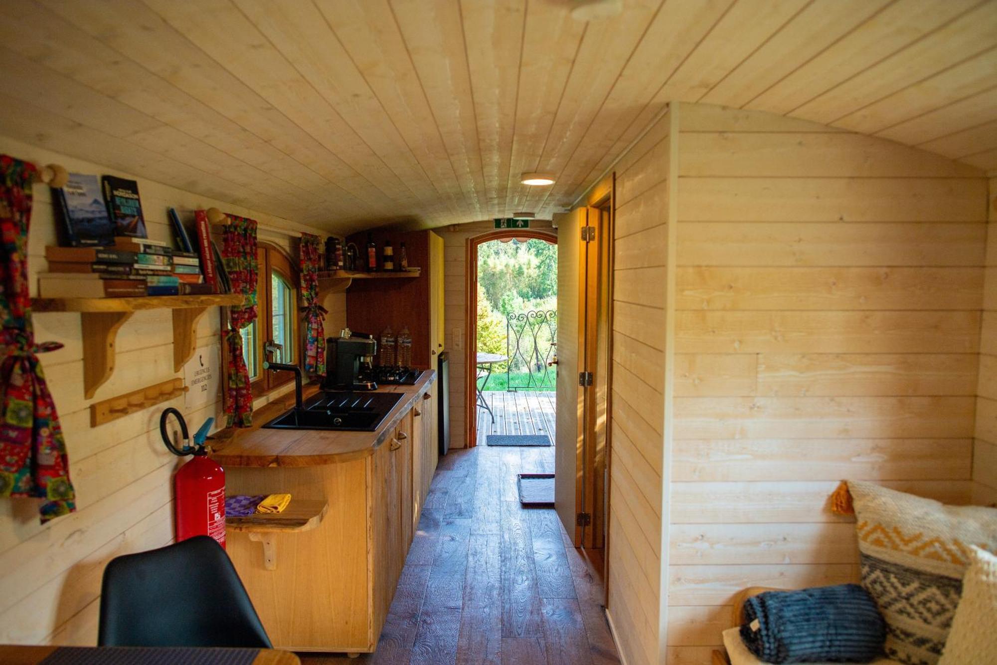 Вилла La Tiny House De La Bergerie Lierneux Экстерьер фото