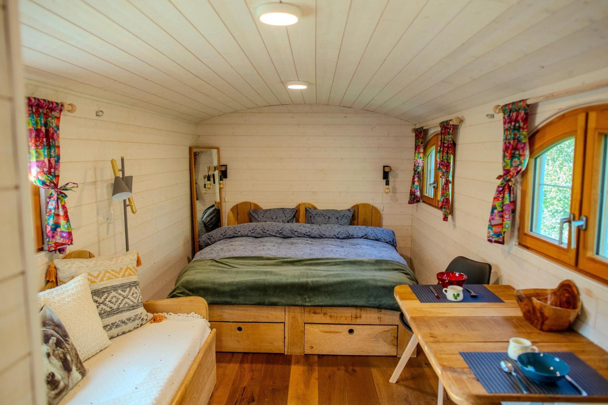 Вилла La Tiny House De La Bergerie Lierneux Экстерьер фото
